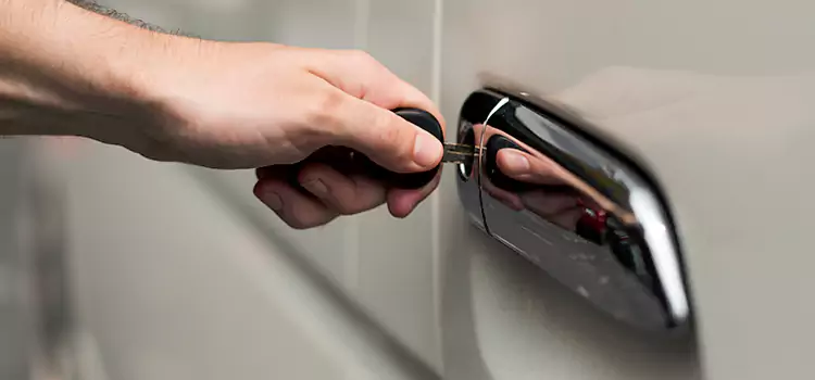 Why Choose Our Auto Locksmith Team in Novi, MI?