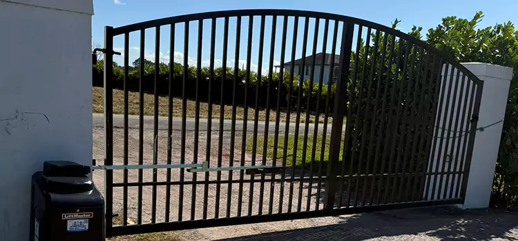 Driveway Fence Repair Novi